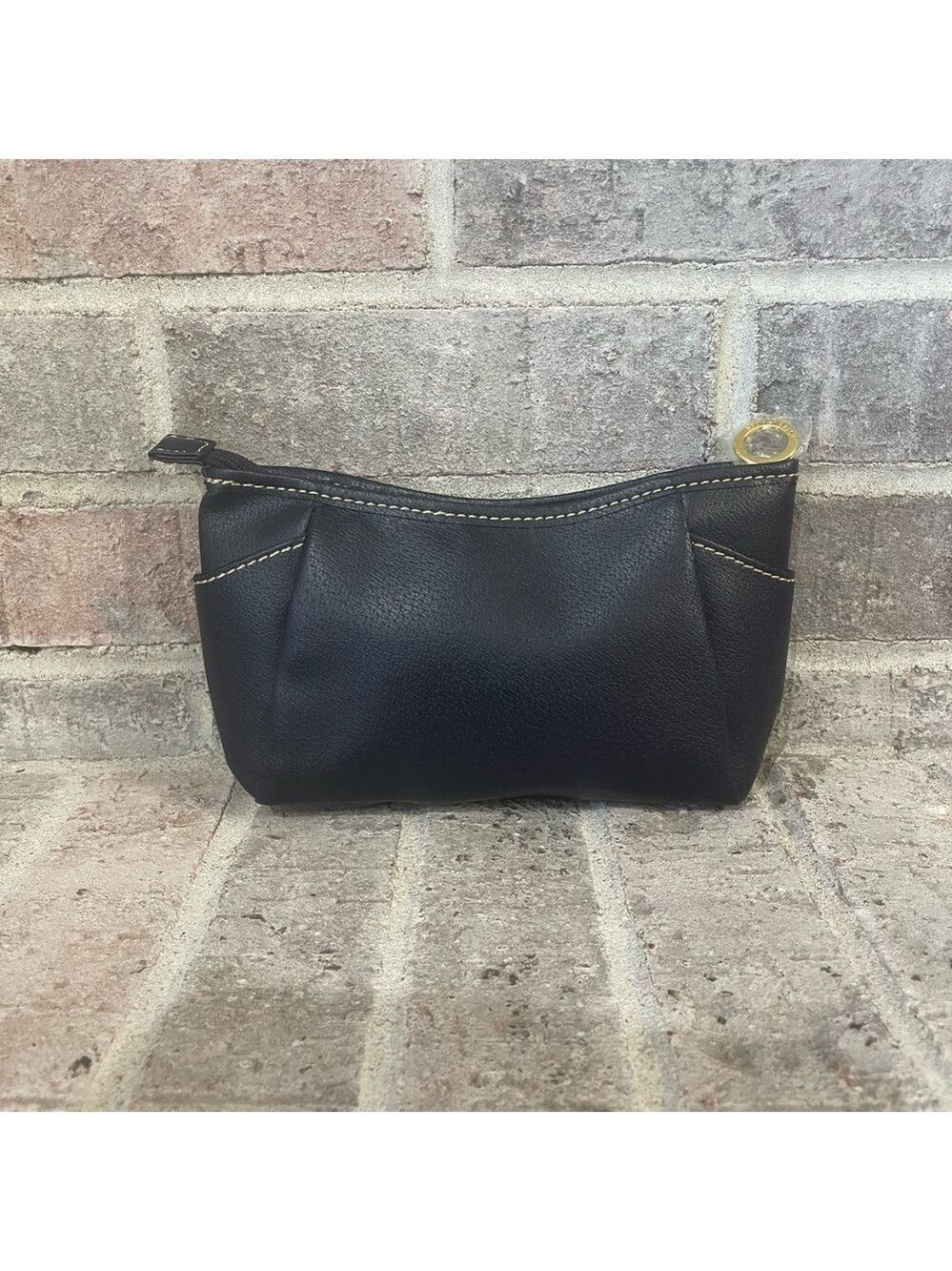 Cosmetic bag